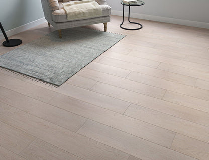 Willow 8mm Oakridge Laminate